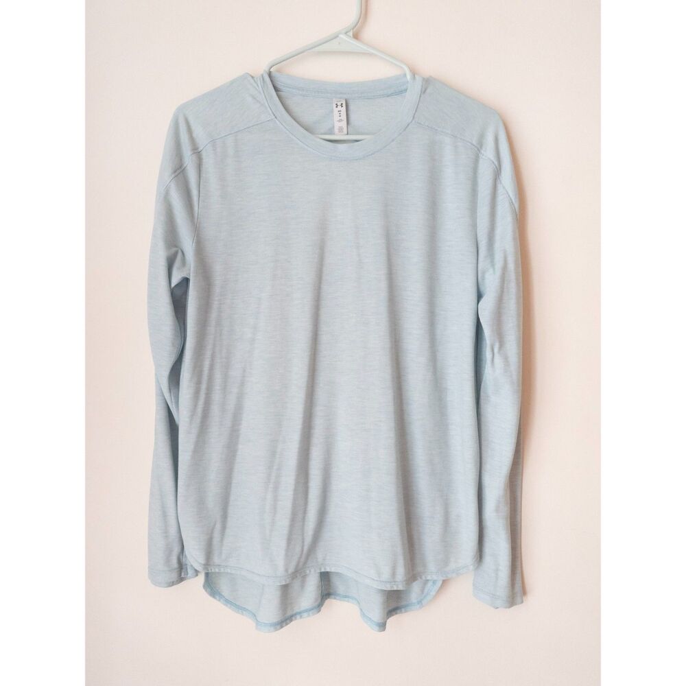 Under Armour Women's‎ medium Green Long Sleeve Open Back Tee Split Side Hem